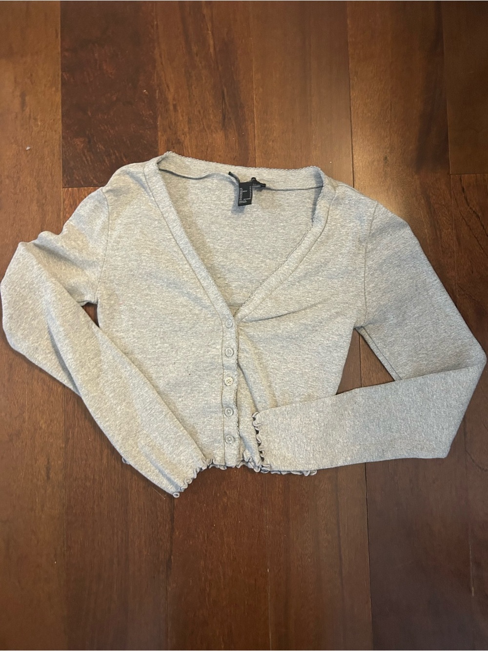 Forever 21 Sz S Grey Preppy Cropped Button Down Cardigan W/ Scalloped Hems
